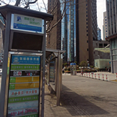 ビル前バス乗り場